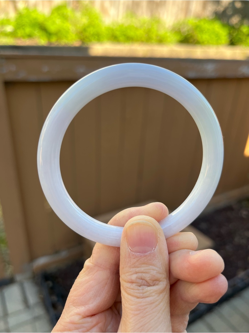 Minimalist White Resin Bangle Bracelet - Sleek Circle Design